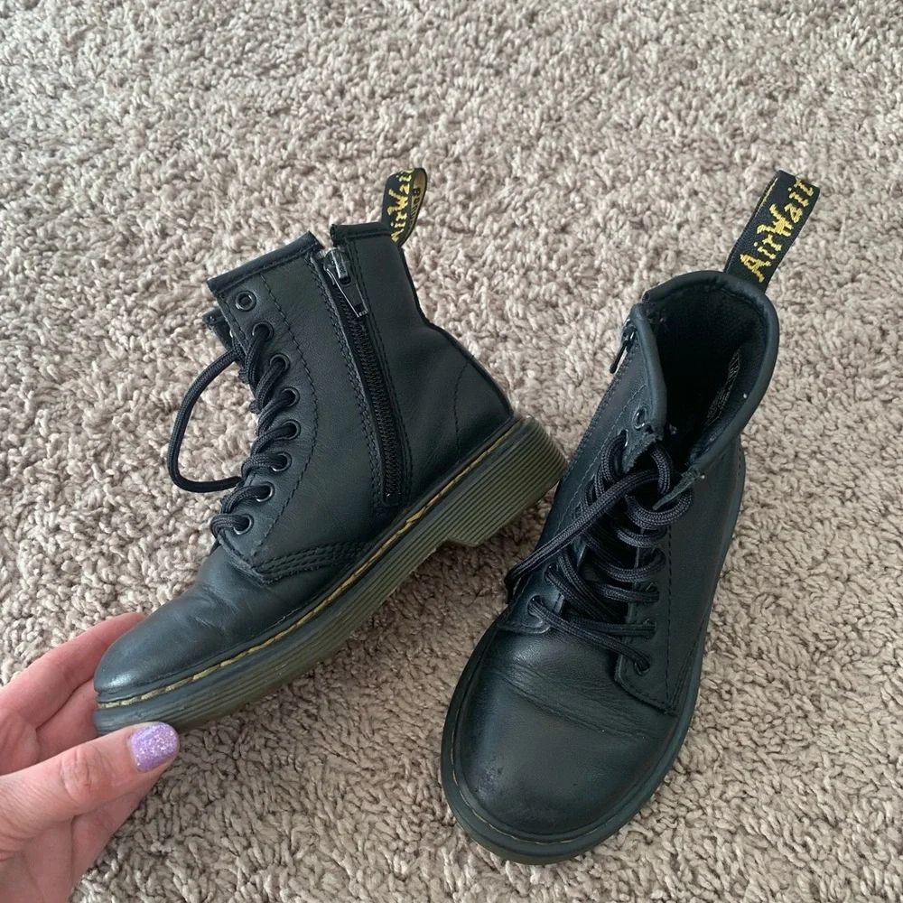 Dr Martens Pascal Moo Boots Black Leather Lace-Up Boots - Picture 7 of 16